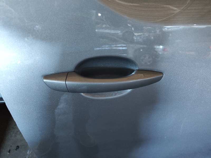 MANETA EXTERIOR DELANTERA DERECHA