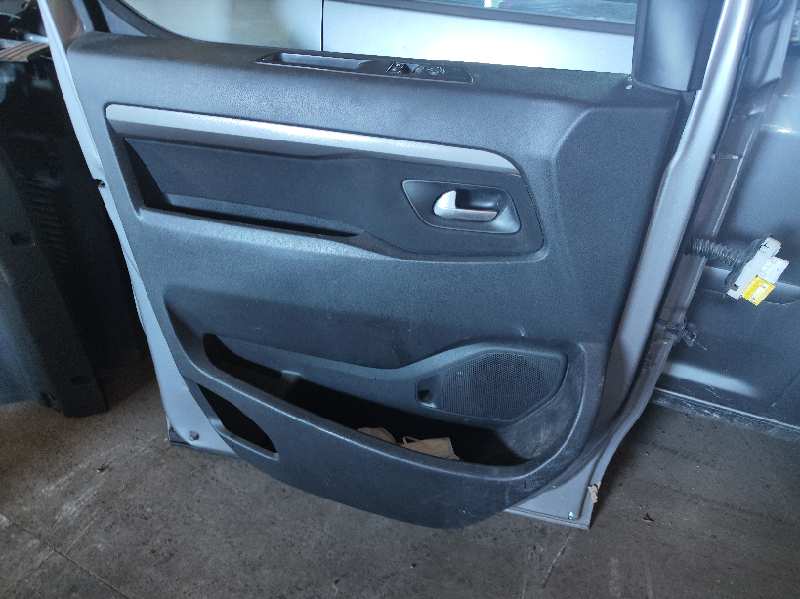 ELEVALUNAS DELANTERO IZQUIERDO