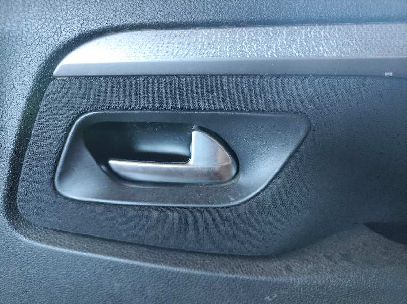 MANETA EXTERIOR DELANTERA DERECHA