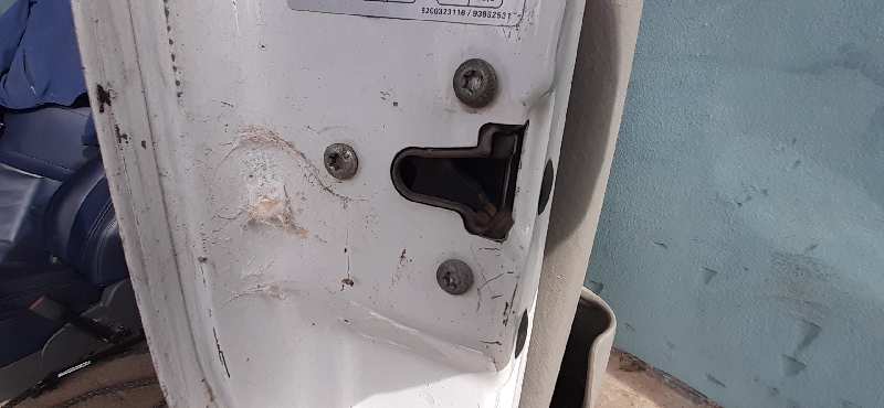 CERRADURA PUERTA DELANTERA IZQUIERDA 