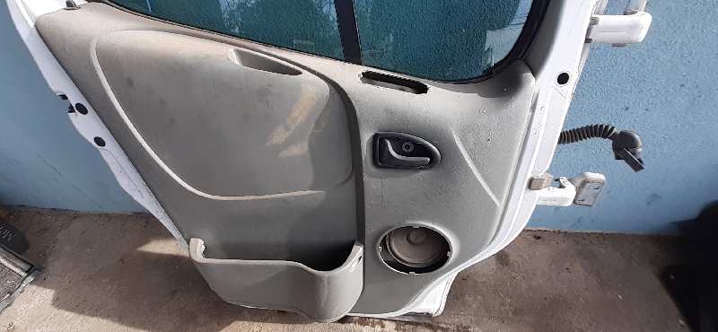 ELEVALUNAS DELANTERO IZQUIERDO