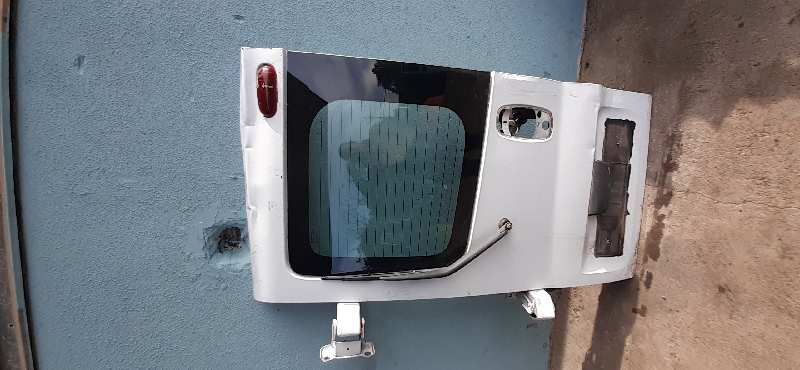 PUERTA TRASERA IZQUIERDA