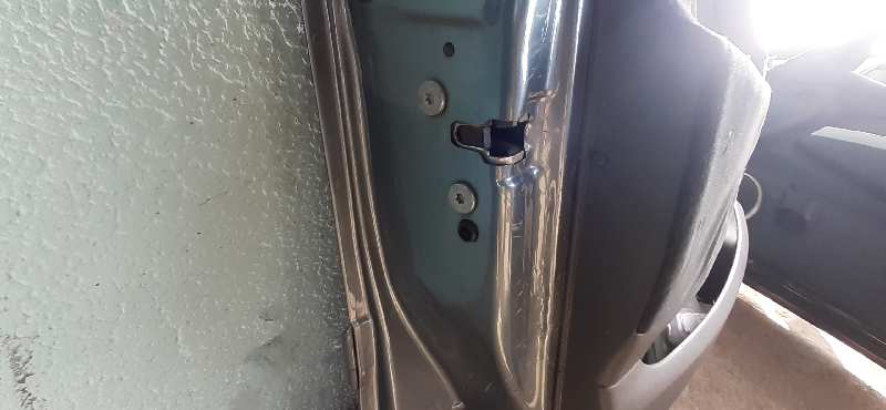 CERRADURA PUERTA DELANTERA IZQUIERDA 