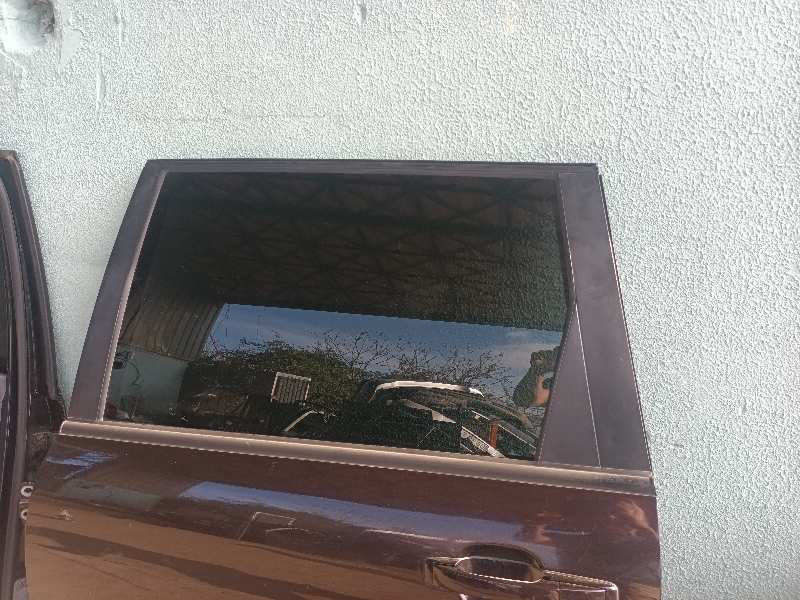 LUNA TRASERA IZQUIERDA