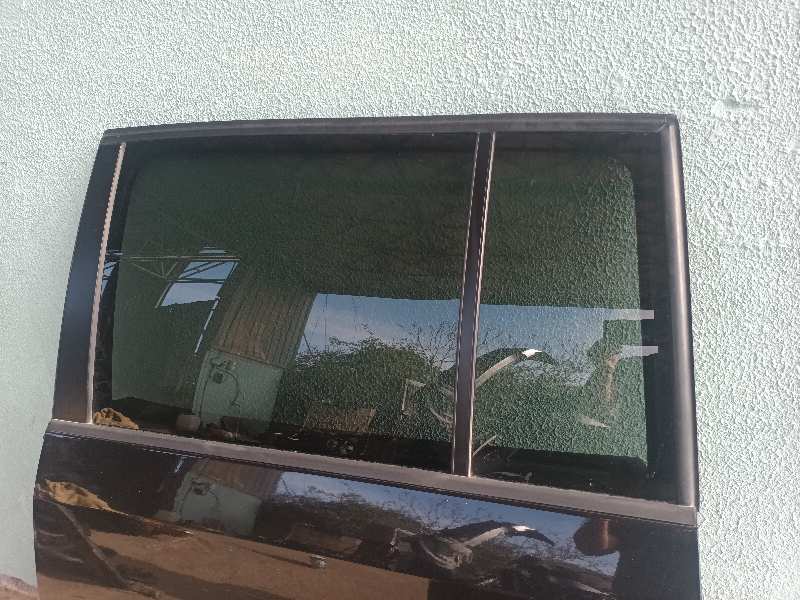 LUNA TRASERA IZQUIERDA