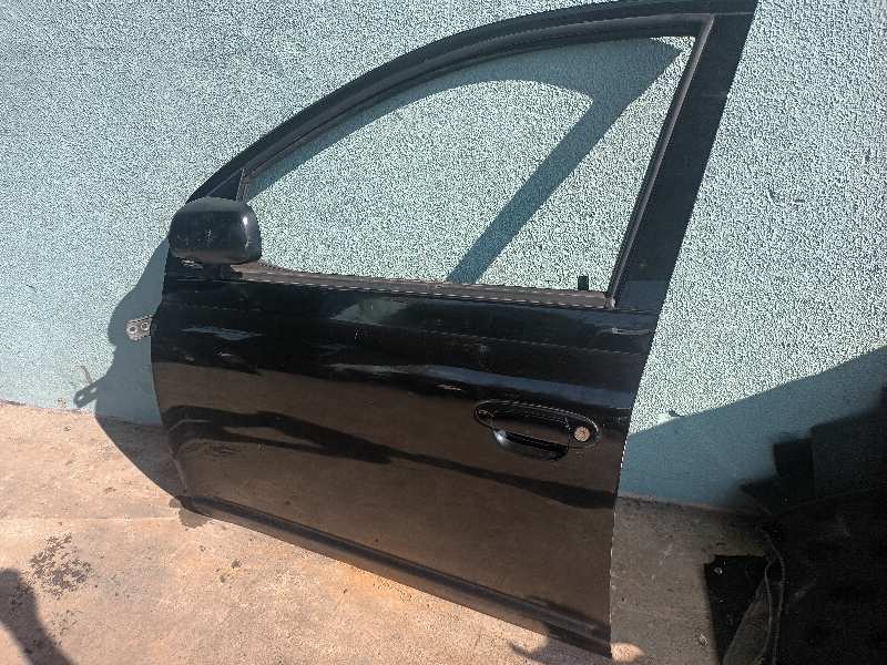 PUERTA DELANTERA IZQUIERDA