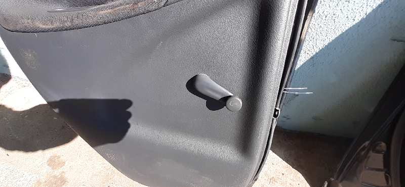 ELEVALUNAS TRASERO IZQUIERDO