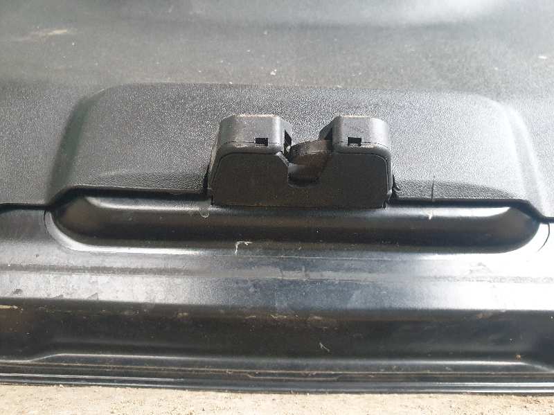 CERRADURA MALETERO / PORTON