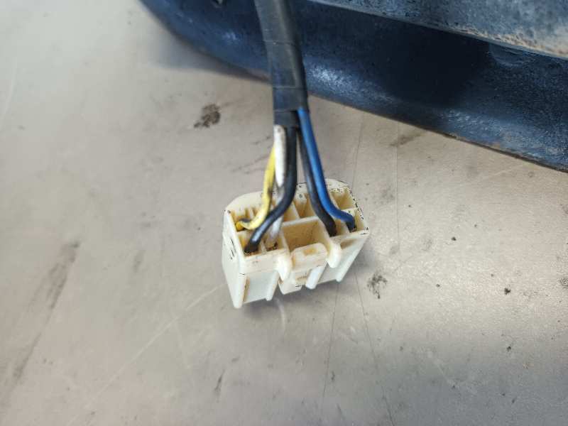 RETROVISOR IZQUIERDO