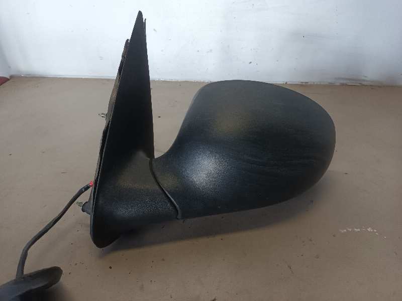 RETROVISOR IZQUIERDO