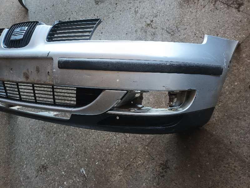 PARAGOLPES DELANTERO