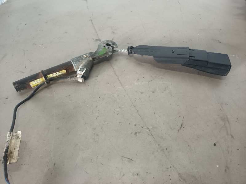 PRETENSOR AIRBAG DERECHO