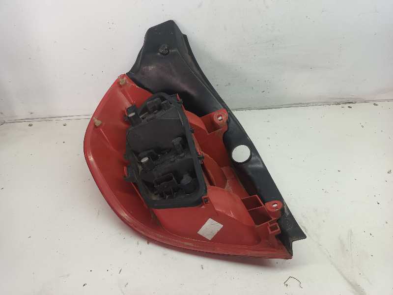 PILOTO TRASERO DERECHO