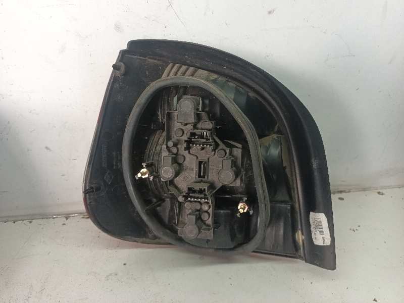 23410202 PILOTO TRASERO DERECHO RENAULT SCENIC (JA..)