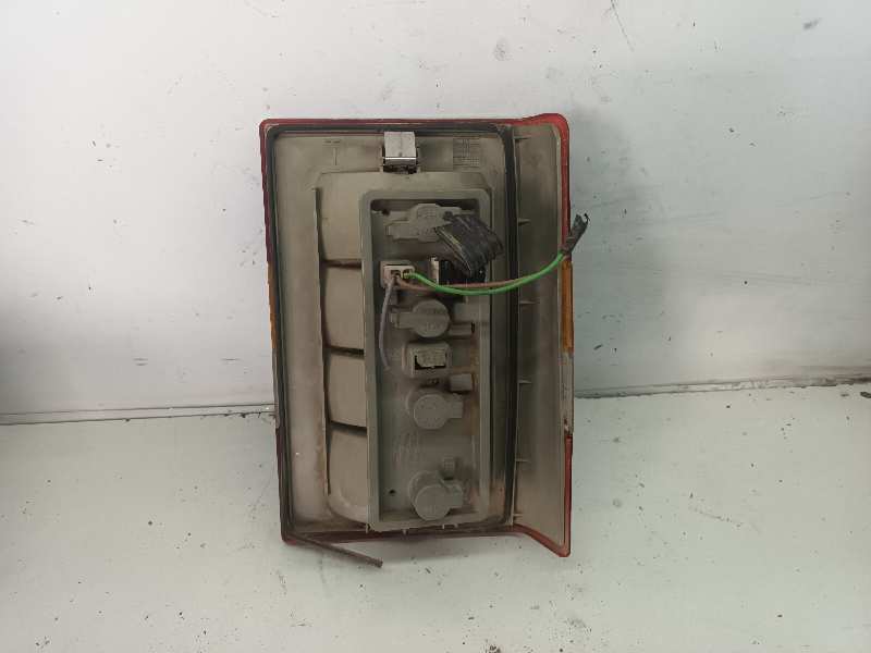 PILOTO TRASERO IZQUIERDO