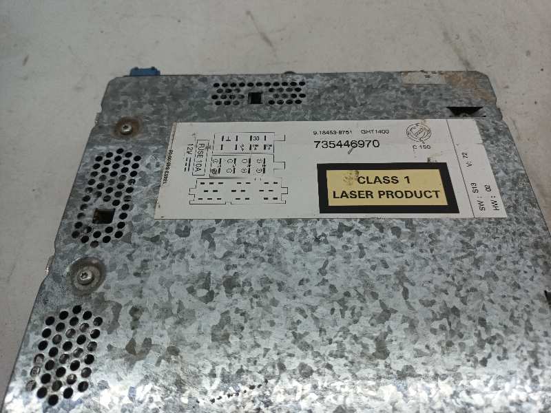 SISTEMA AUDIO / RADIO CD