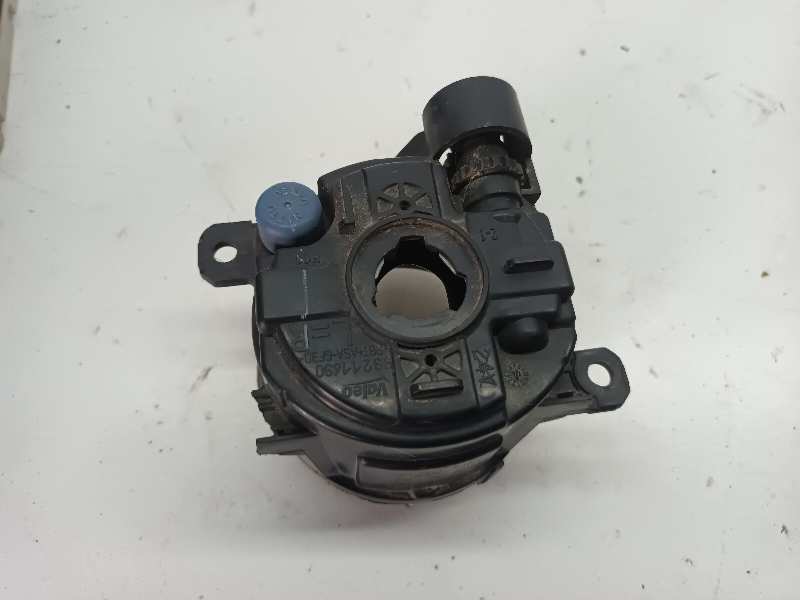 FARO ANTINIEBLA DERECHO