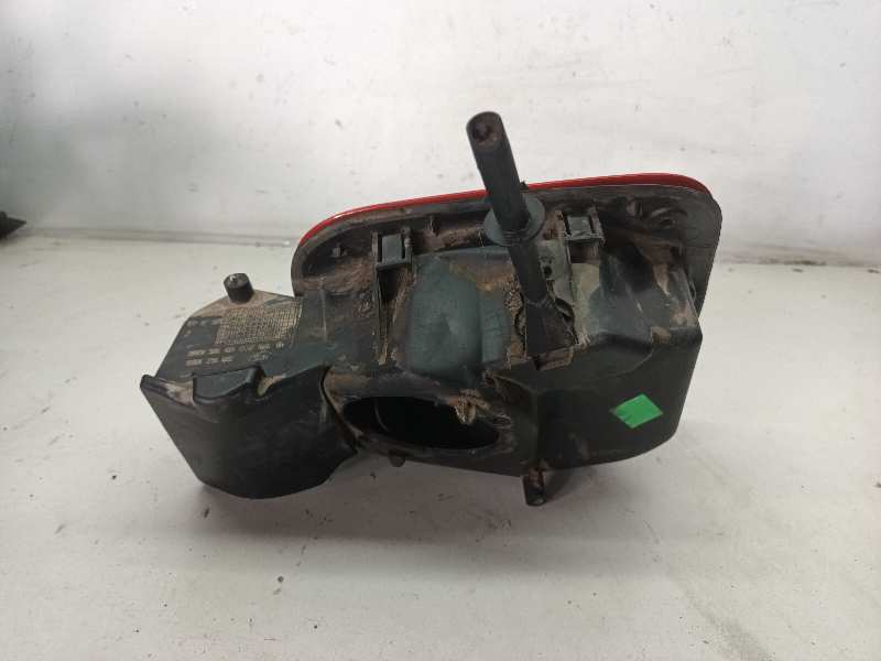 TAPA EXTERIOR COMBUSTIBLE