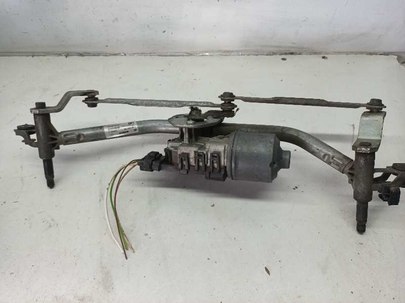 MOTOR LIMPIA DELANTERO