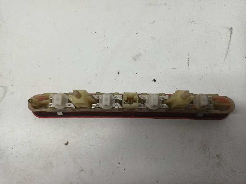 LUZ CENTRAL DE FRENO