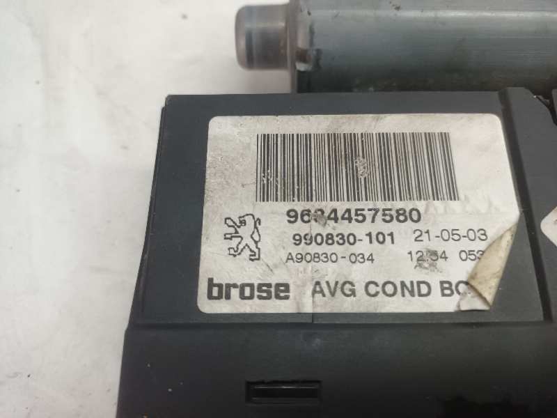 MOTOR ELEVALUNAS DELANTERO IZQUIERDO