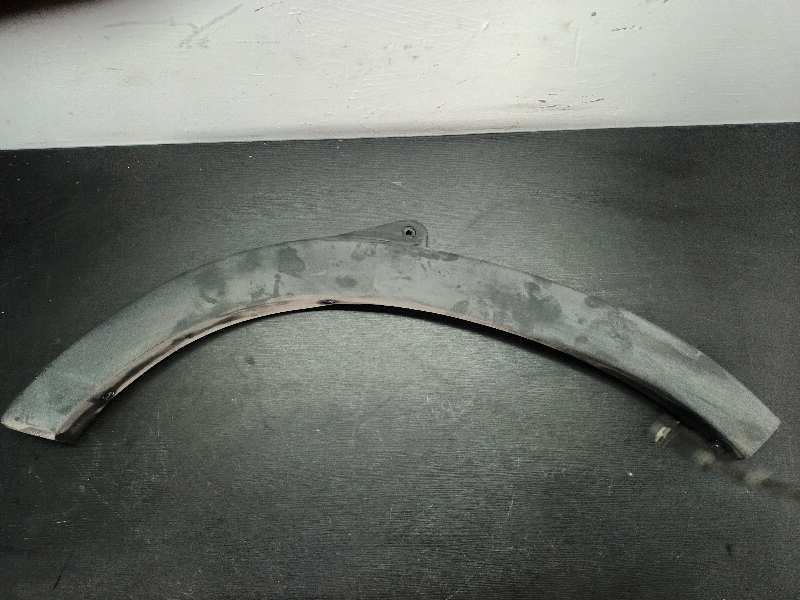 ALETIN DELANTERO DERECHO