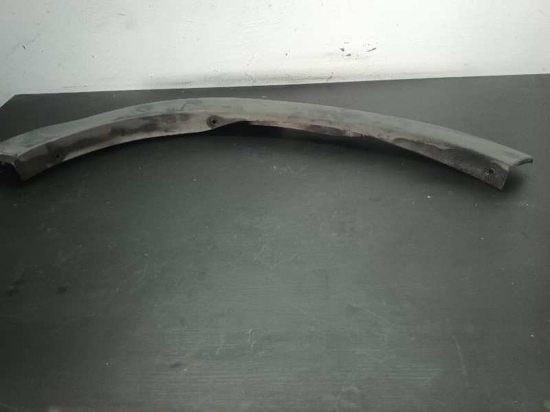 ALETIN DELANTERO DERECHO