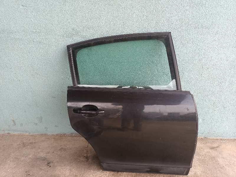 PUERTA TRASERA DERECHA