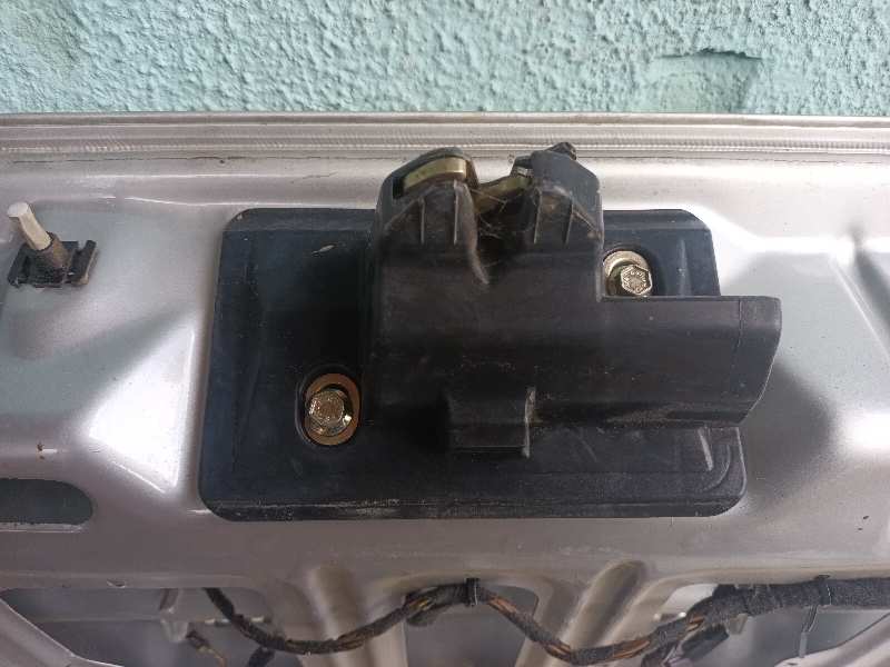 CERRADURA MALETERO / PORTON