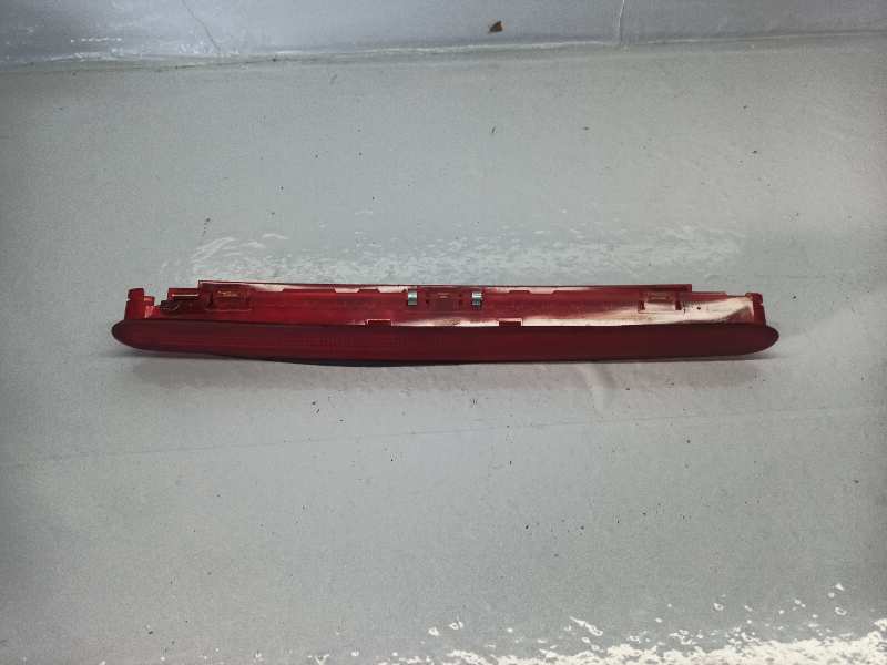 LUZ CENTRAL DE FRENO