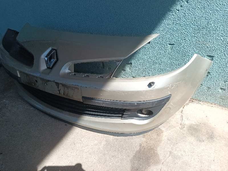 PARAGOLPES DELANTERO