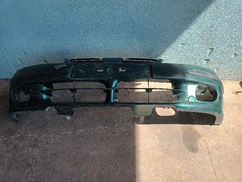 PARAGOLPES DELANTERO