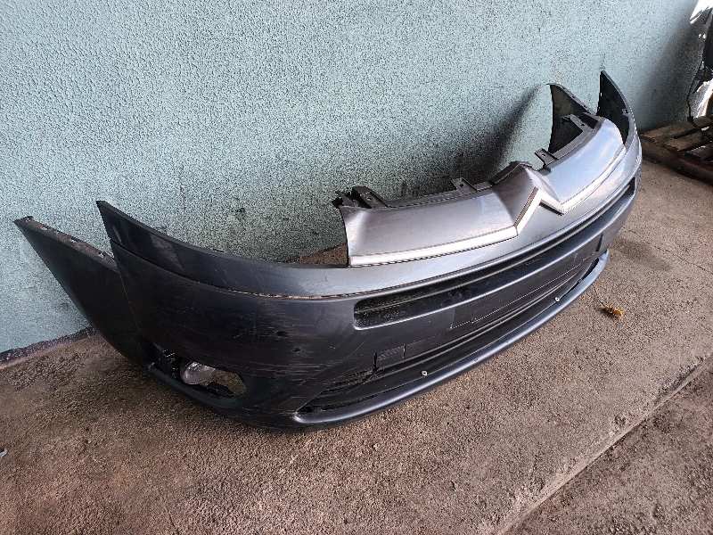 PARAGOLPES DELANTERO