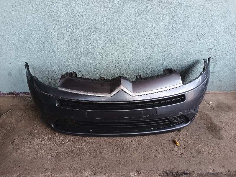 PARAGOLPES DELANTERO