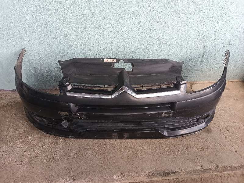 PARAGOLPES DELANTERO