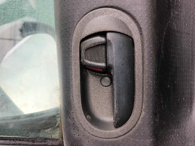 MANETA INTERIOR DELANTERA DERECHA MITSUBISHI COLT BERLINA 5 (Z30A)