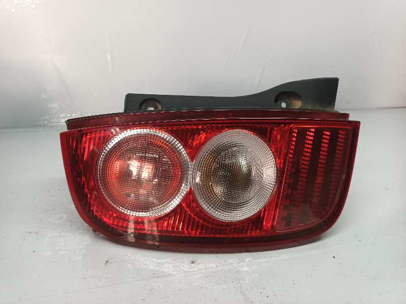 PILOTO TRASERO IZQUIERDO