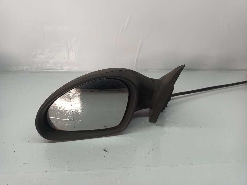 RETROVISOR IZQUIERDO
