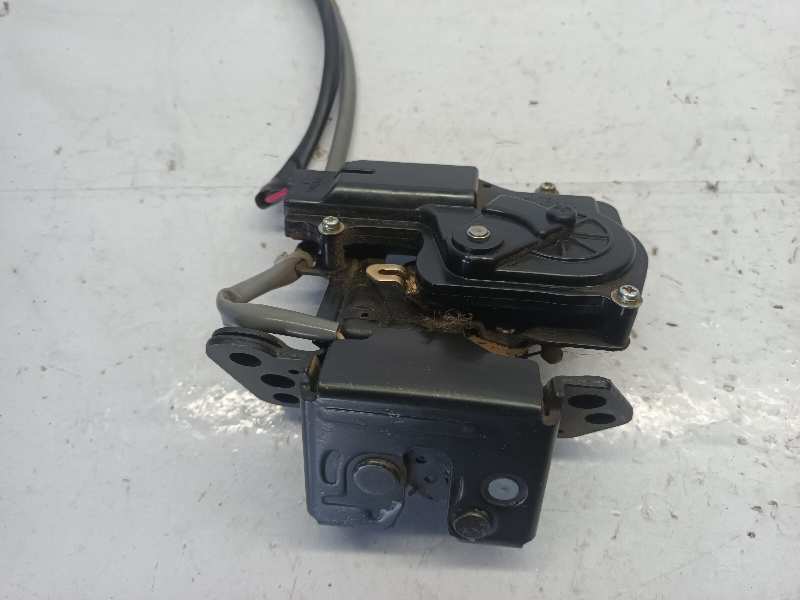 CERRADURA MALETERO / PORTON