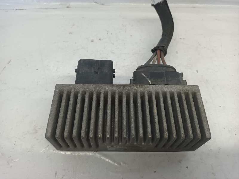 8200558438A CAJA PRECALENTAMIENTO RENAULT MEGANE III COUPE