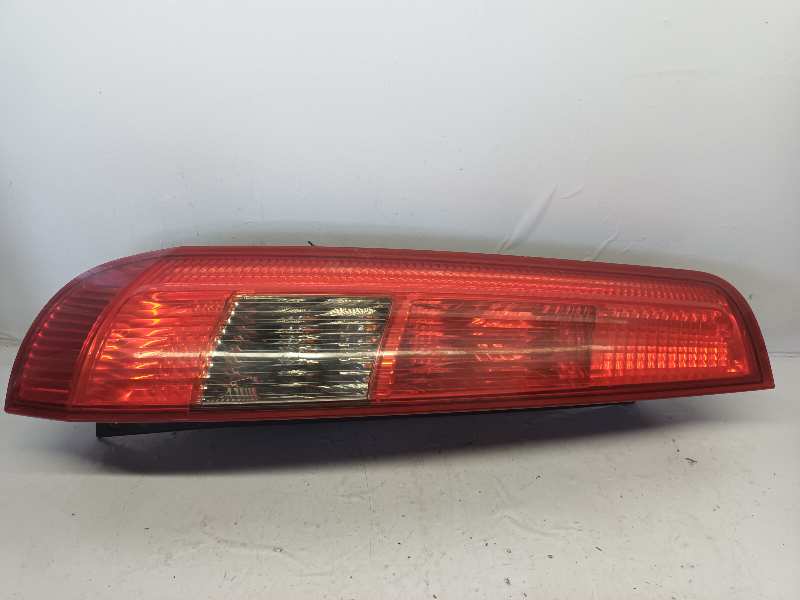 2S5113A603B PILOTO TRASERO IZQUIERDO FORD FIESTA (CBK)