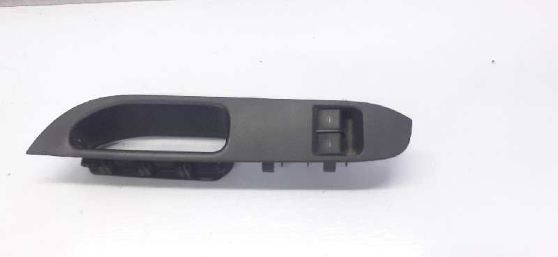 MANDO ELEVALUNAS DELANTERO IZQUIERDO 