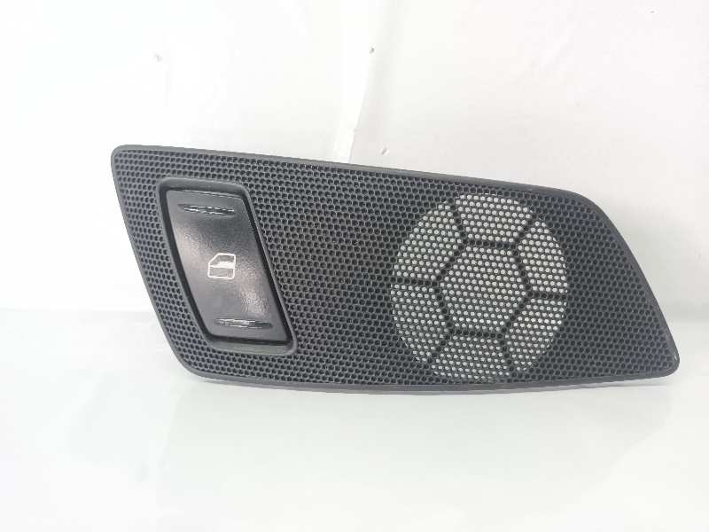 MANDO ELEVALUNAS DELANTERO DERECHO