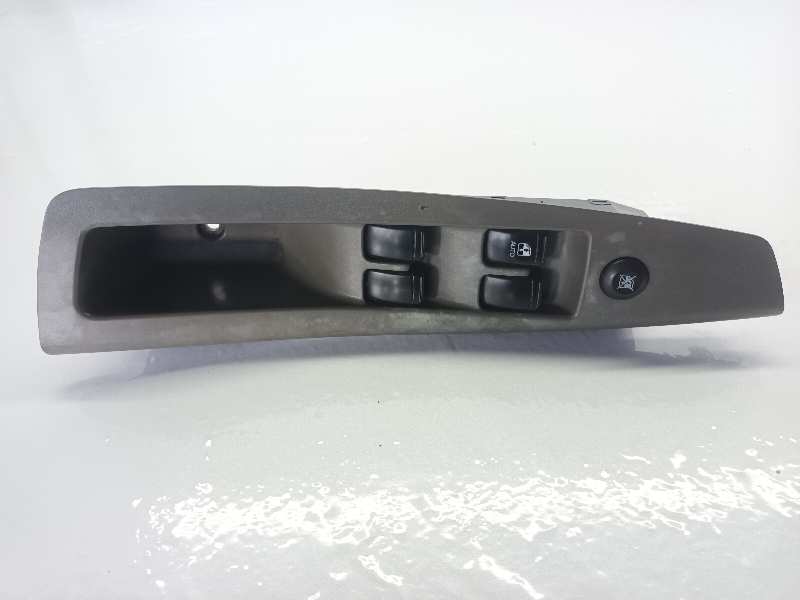 MANDO ELEVALUNAS DELANTERO IZQUIERDO 