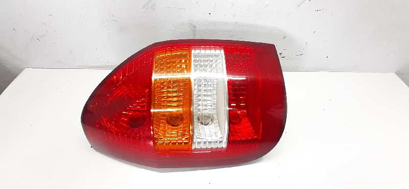 PILOTO TRASERO IZQUIERDO