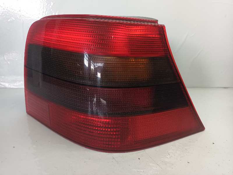 PILOTO TRASERO IZQUIERDO