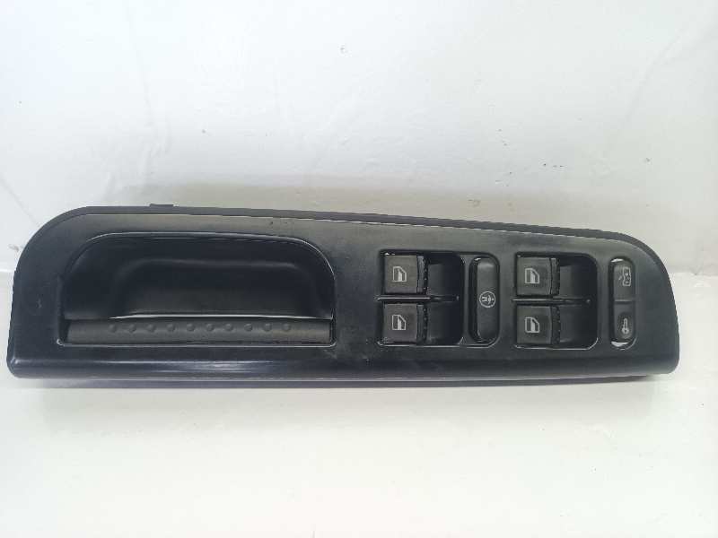 MANDO ELEVALUNAS DELANTERO IZQUIERDO 