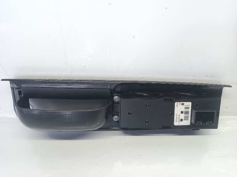 MANDO ELEVALUNAS DELANTERO IZQUIERDO 