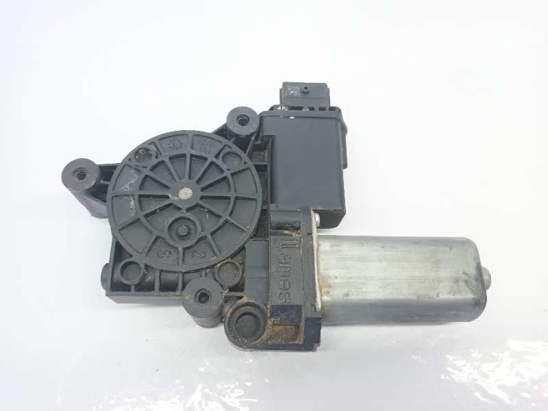 MOTOR ELEVALUNAS DELANTERO DERECHO