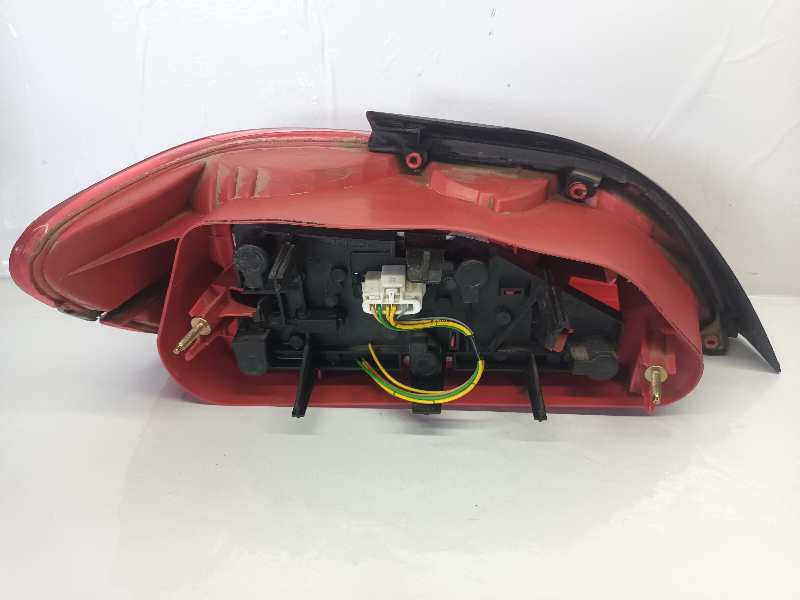 PILOTO TRASERO DERECHO